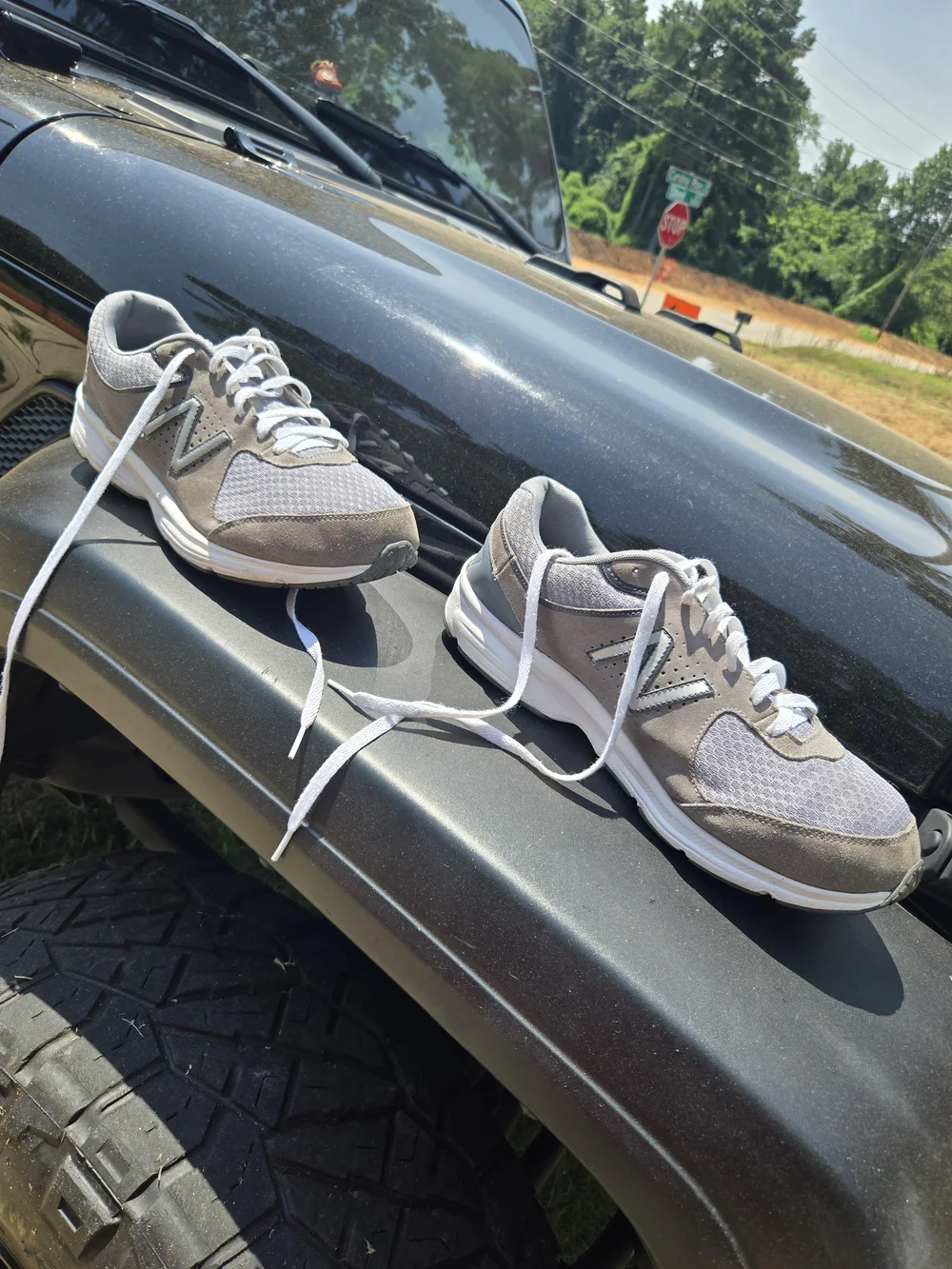 New Balance Men’s Grey Athletic Walking Shoes